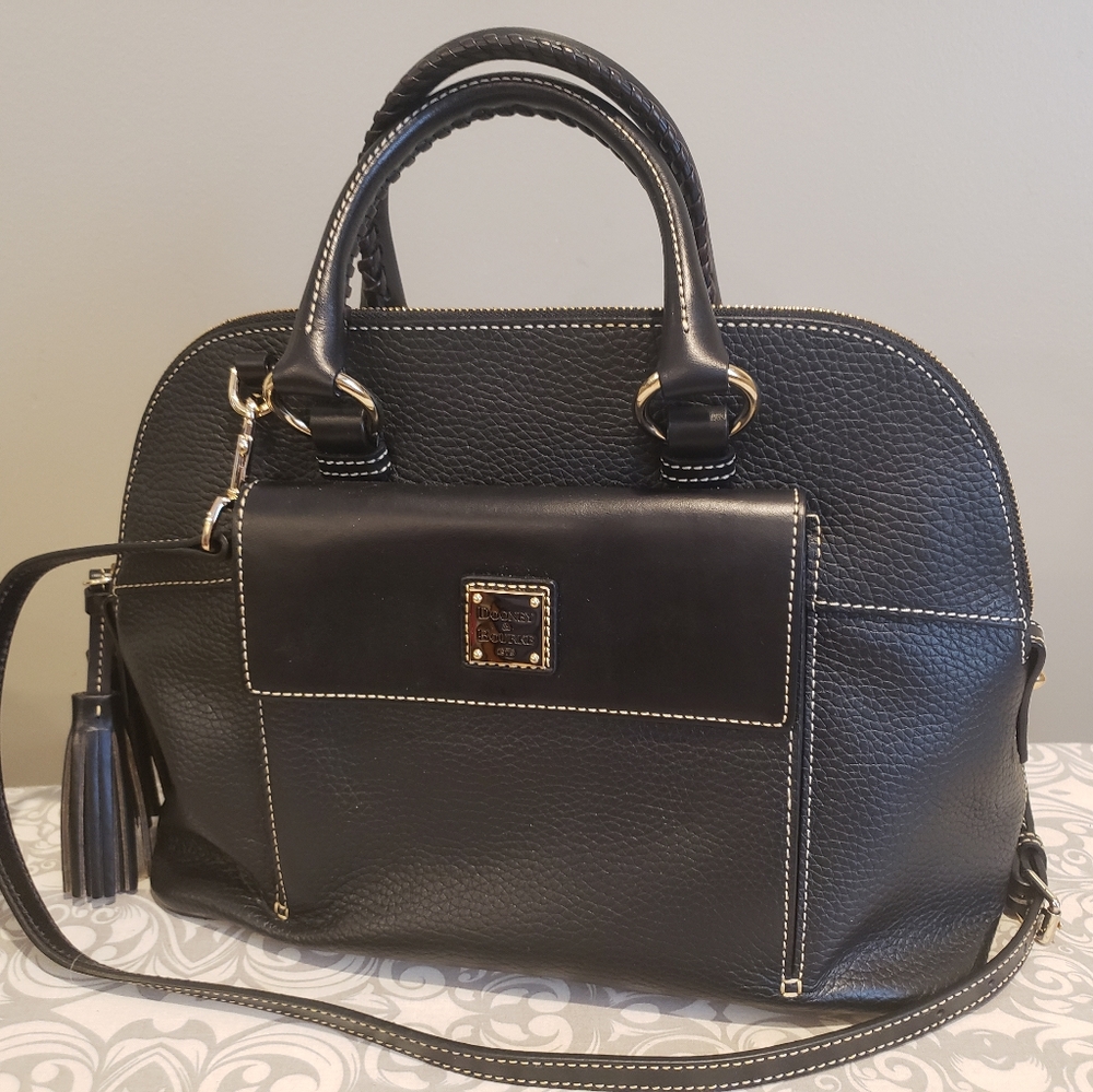 Dooney and Bourke Bag